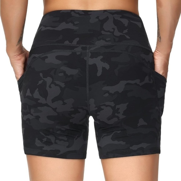 The Gym People TGP black camouflage workout shorts with pockets NWT Sz-M R20 - Picture 3 of 11